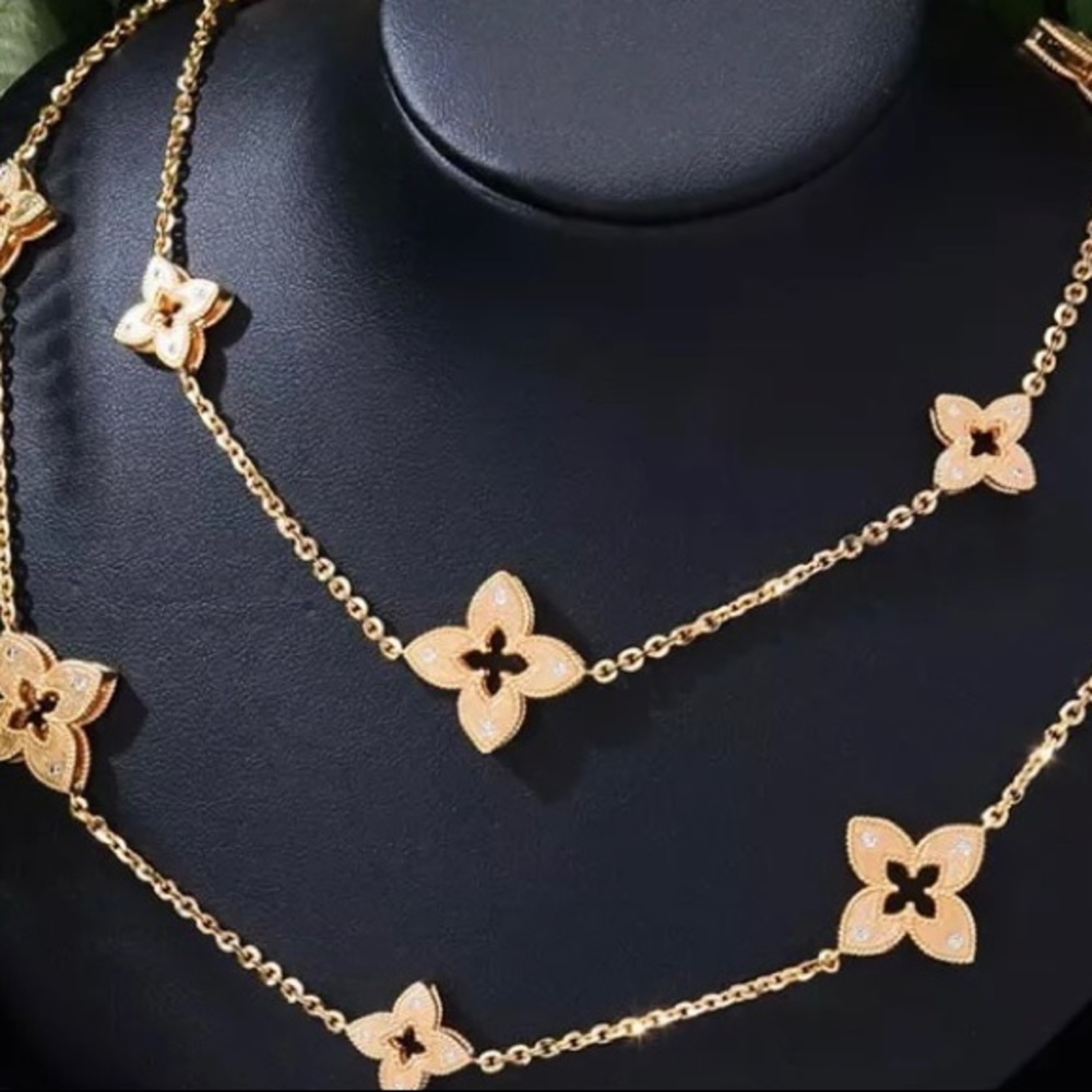18k Venetian Station Necklace - Picture 2 of 14